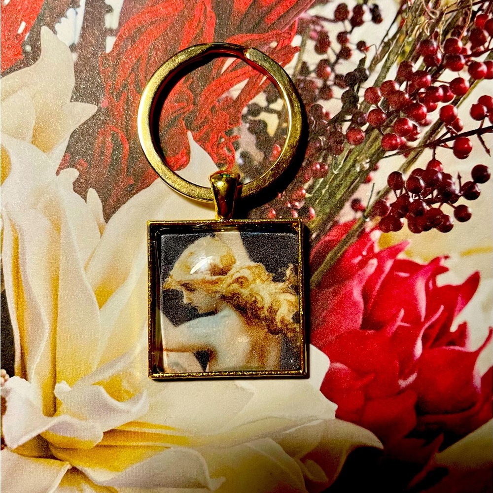 Guardian Angel Keychain - Picture 2 of 3